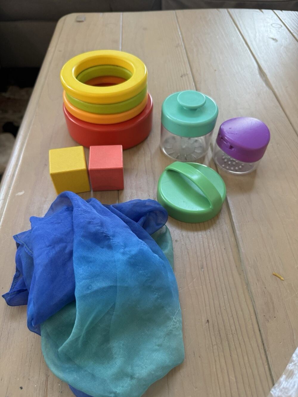 Lovevery The Explorer Play Kit 9-10 Months Partial Montessori Toy Set Toddler